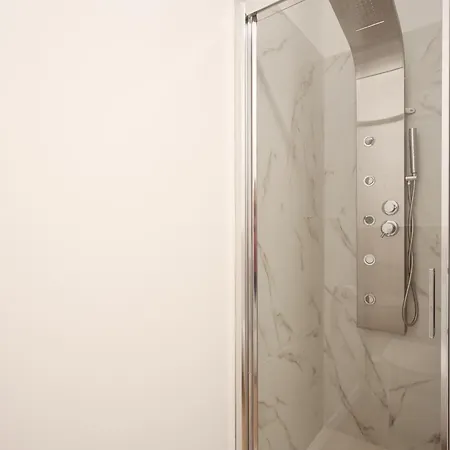 Apartment Olimpic Haven - Fondazione Prada